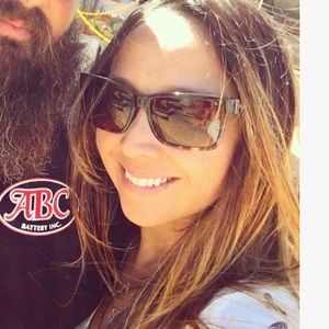 Meet your Posher, Marissa